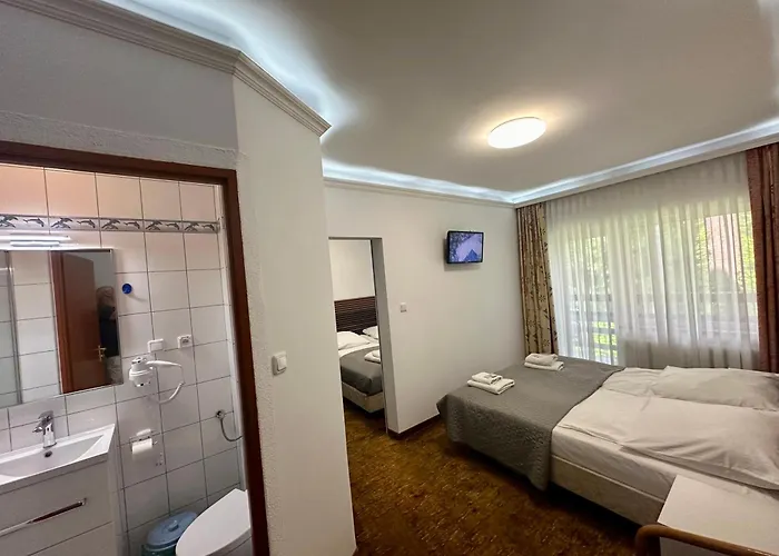 Ow Lesnydwor אתר נופש